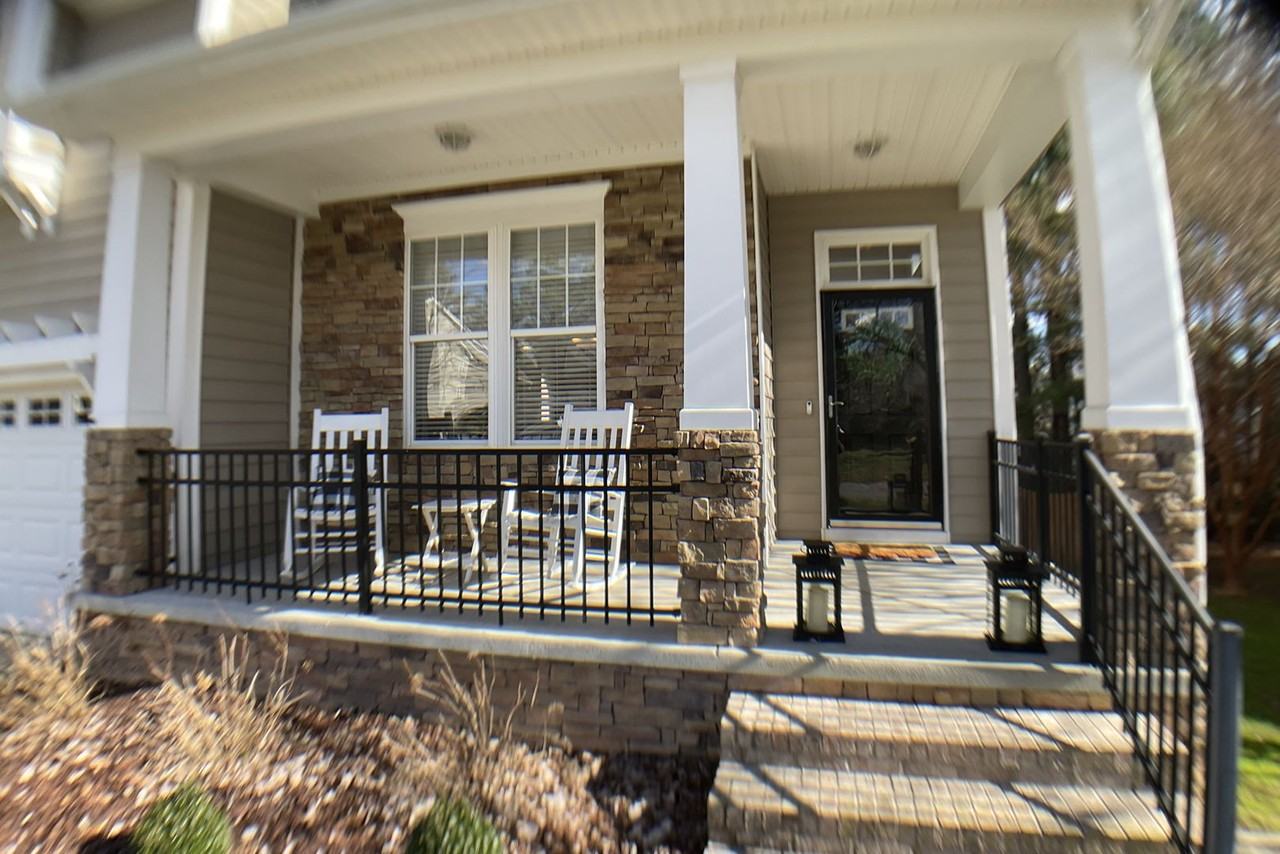 621 Goldflower Dr - Photo 2 of 36