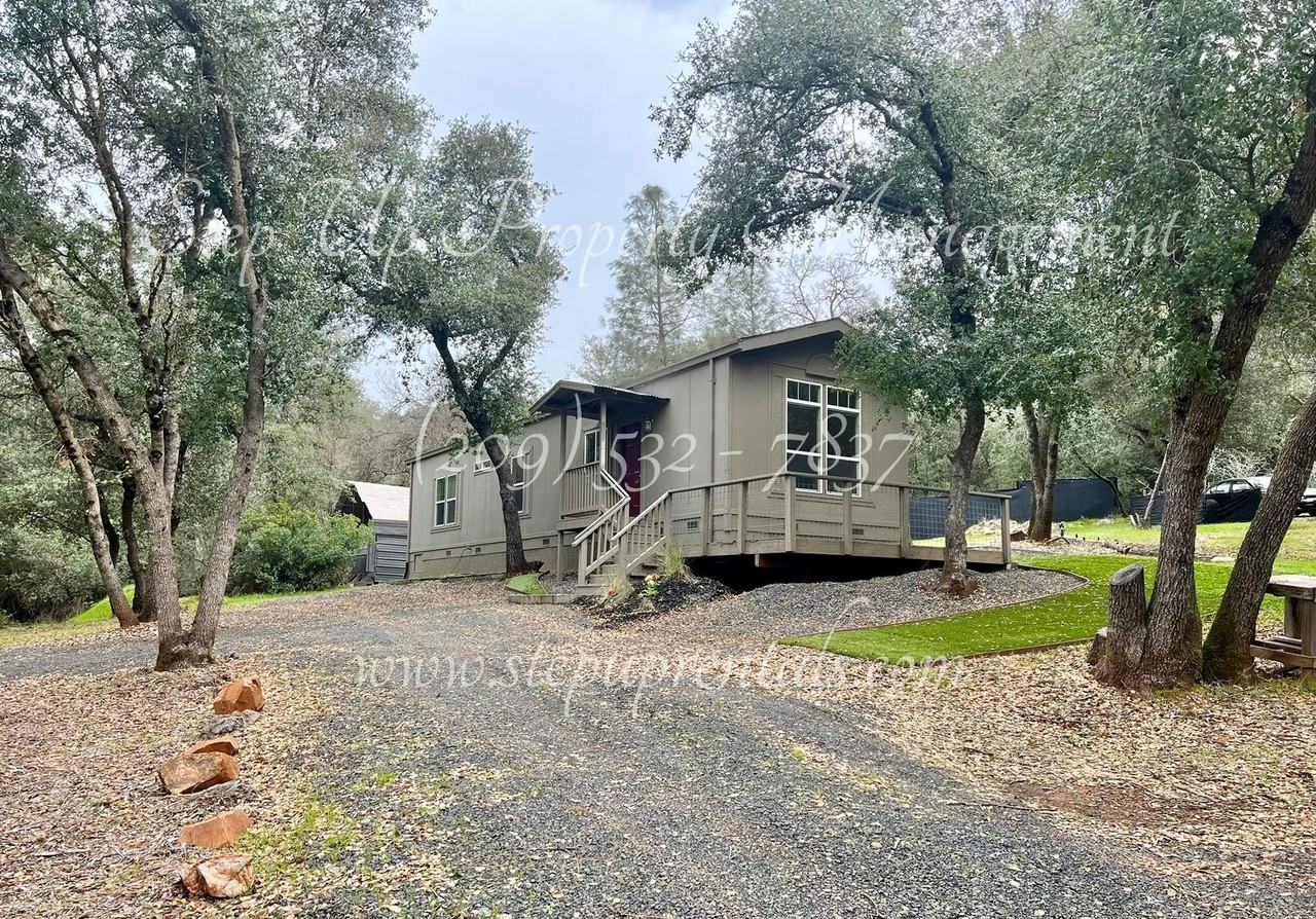 18247 Berry Ln - Photo 2 of 20