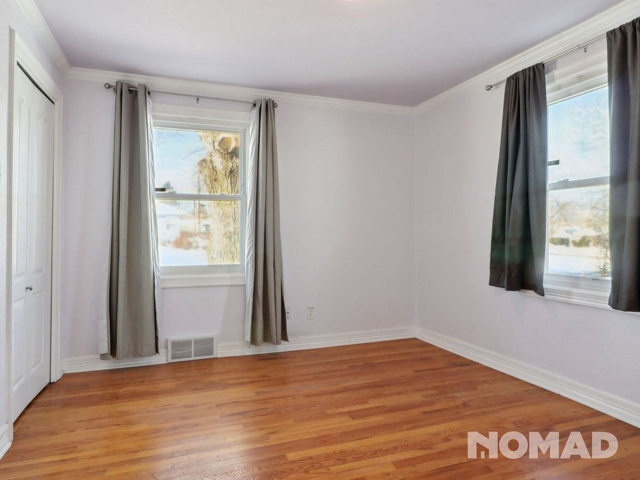 2712 S Hazel Ct - Photo 6 of 26