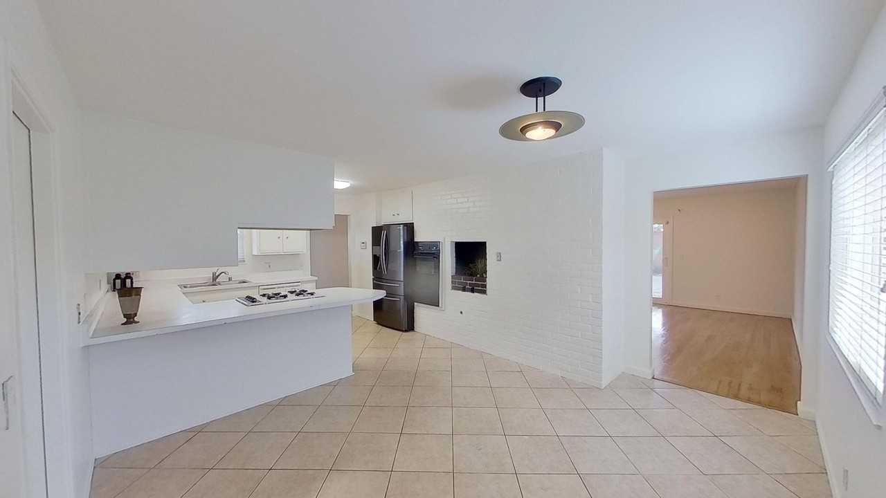 16402 Birdie Ln - Photo 5 of 16