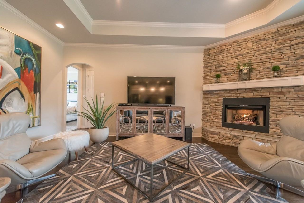 2616 Point River Cv - Photo 4 of 50