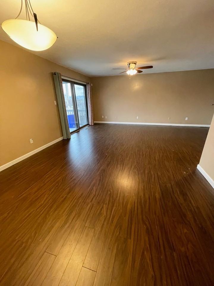 1239 Troy Hill Rd - Photo 5 of 19
