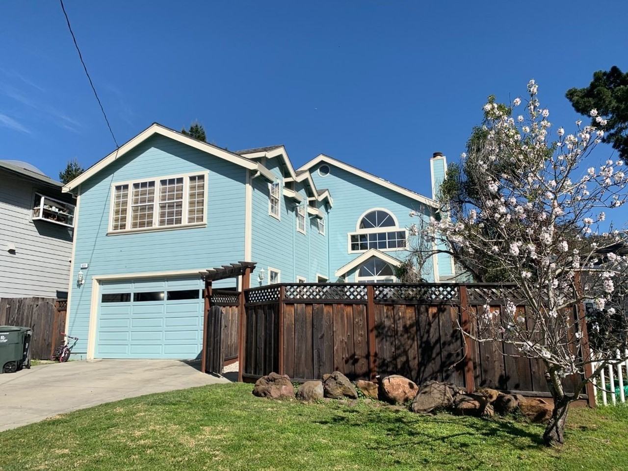 622 Avenue Balboa - Photo 2 of 42