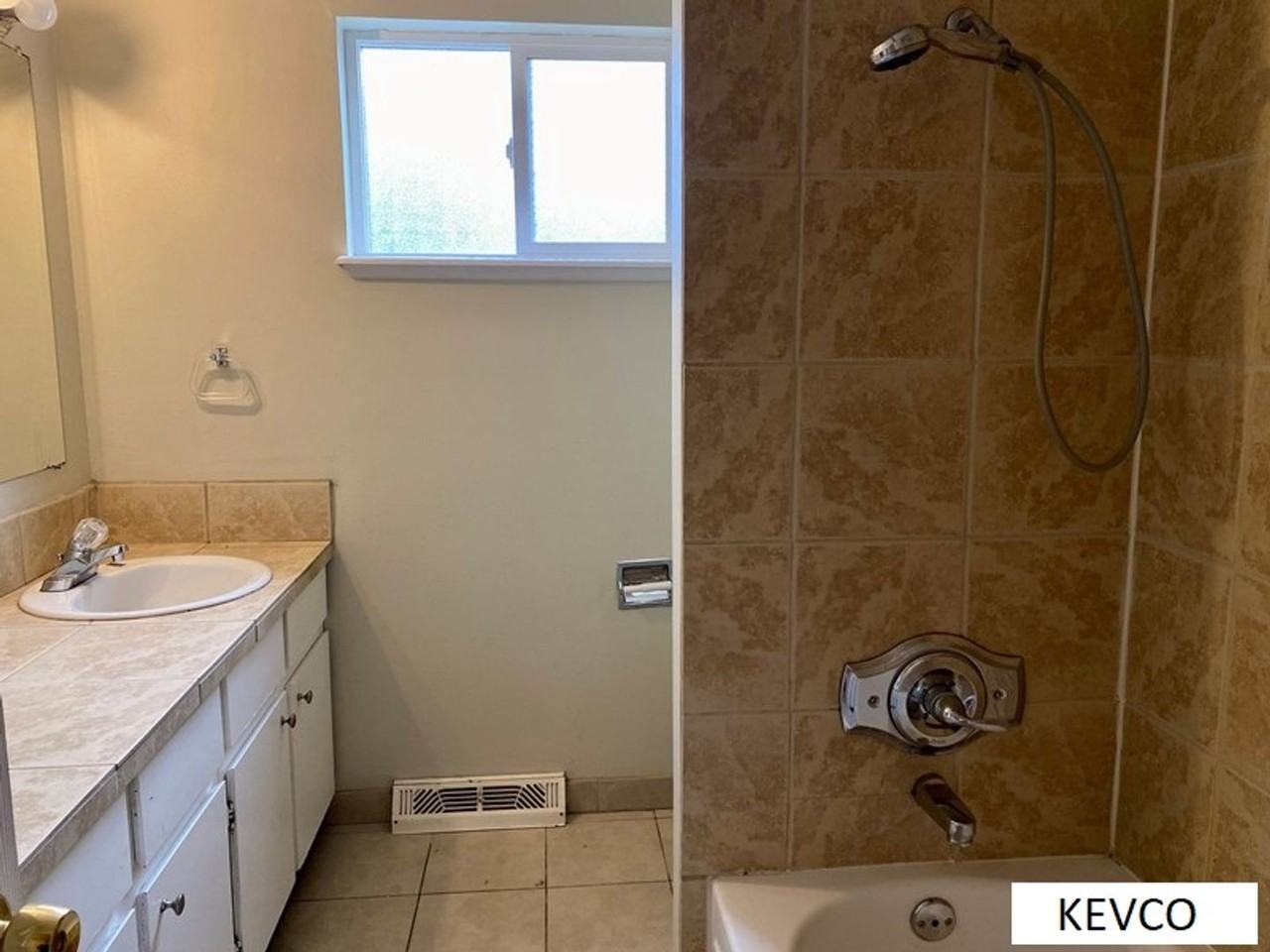 817 Tyler St - Photo 6 of 21