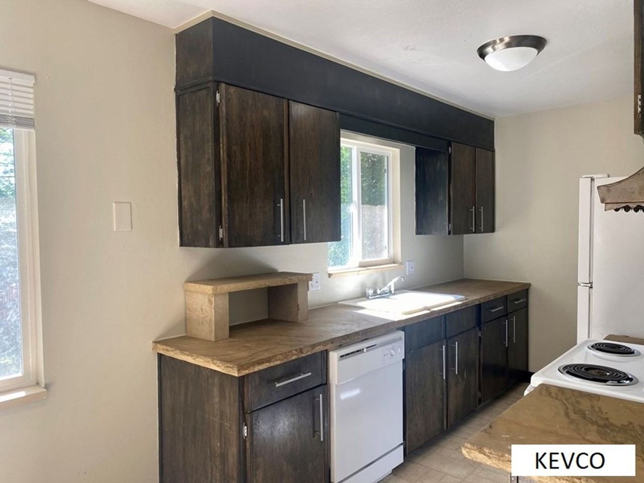 1400 Hillcrest Dr - Photo 6 of 25