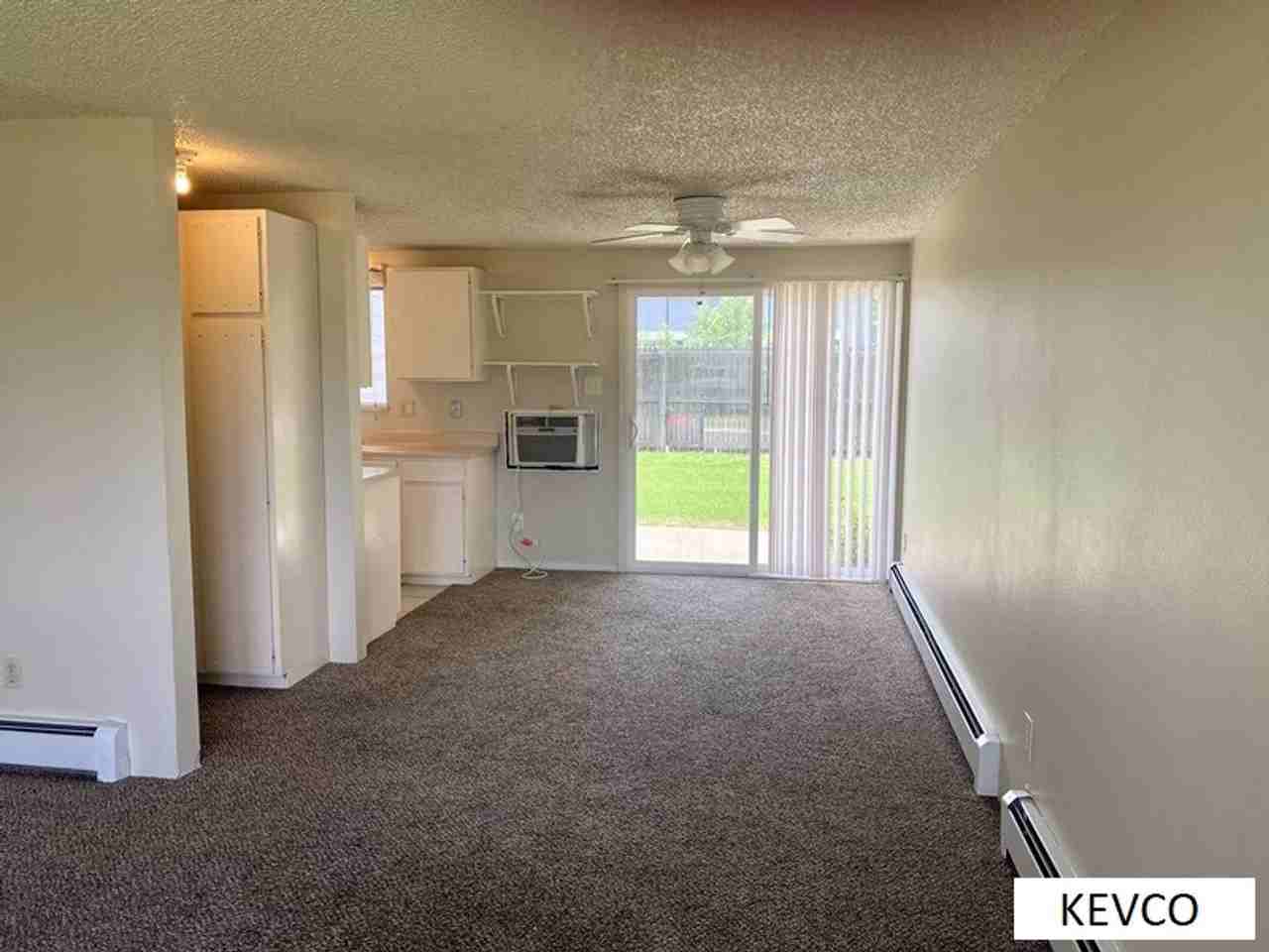 2717 Harvard St #A4 - Photo 4 of 18