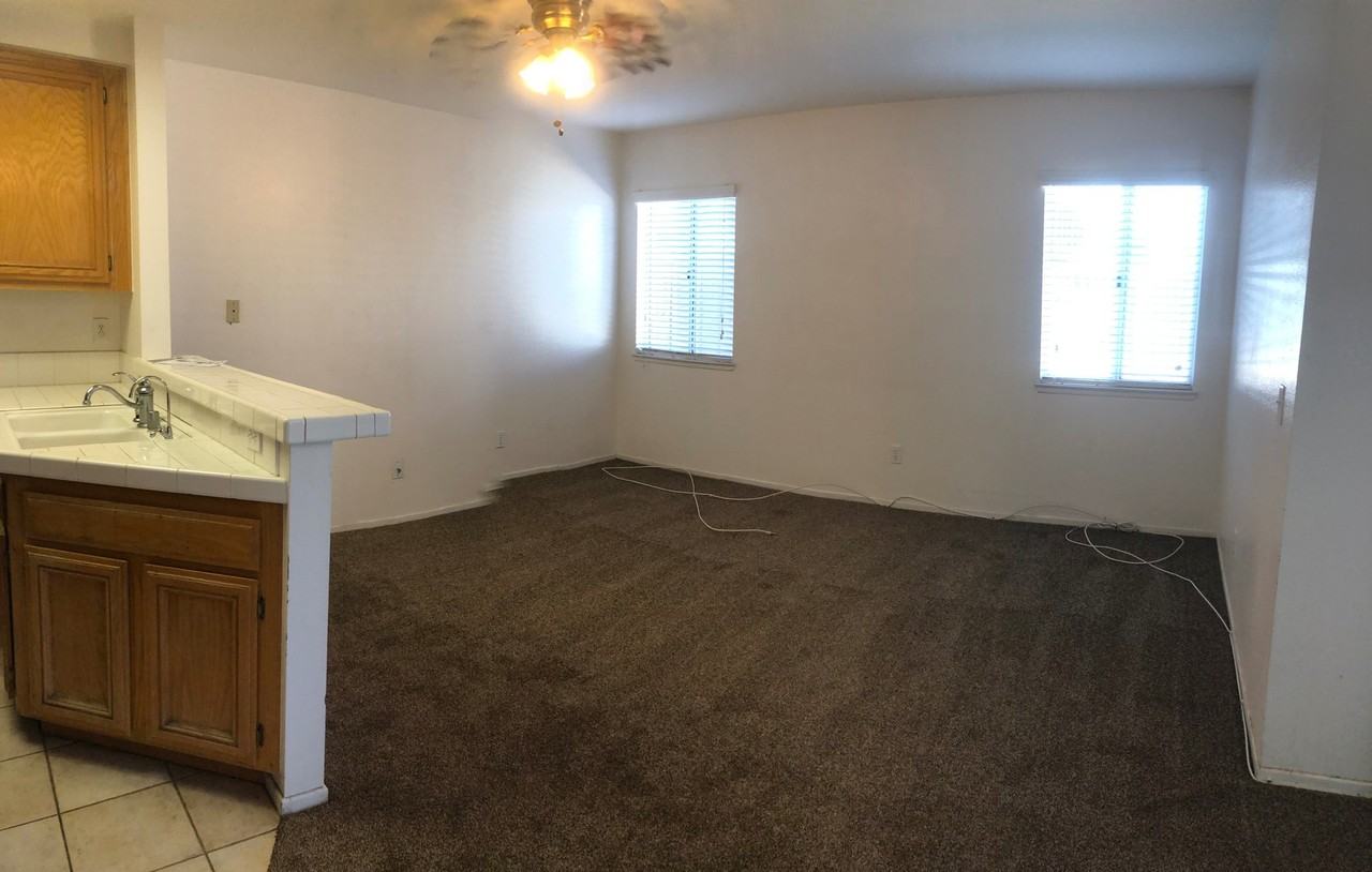 19159 Broken Bow Dr - Photo 5 of 17