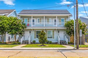 featured image of 223 W Clarence St