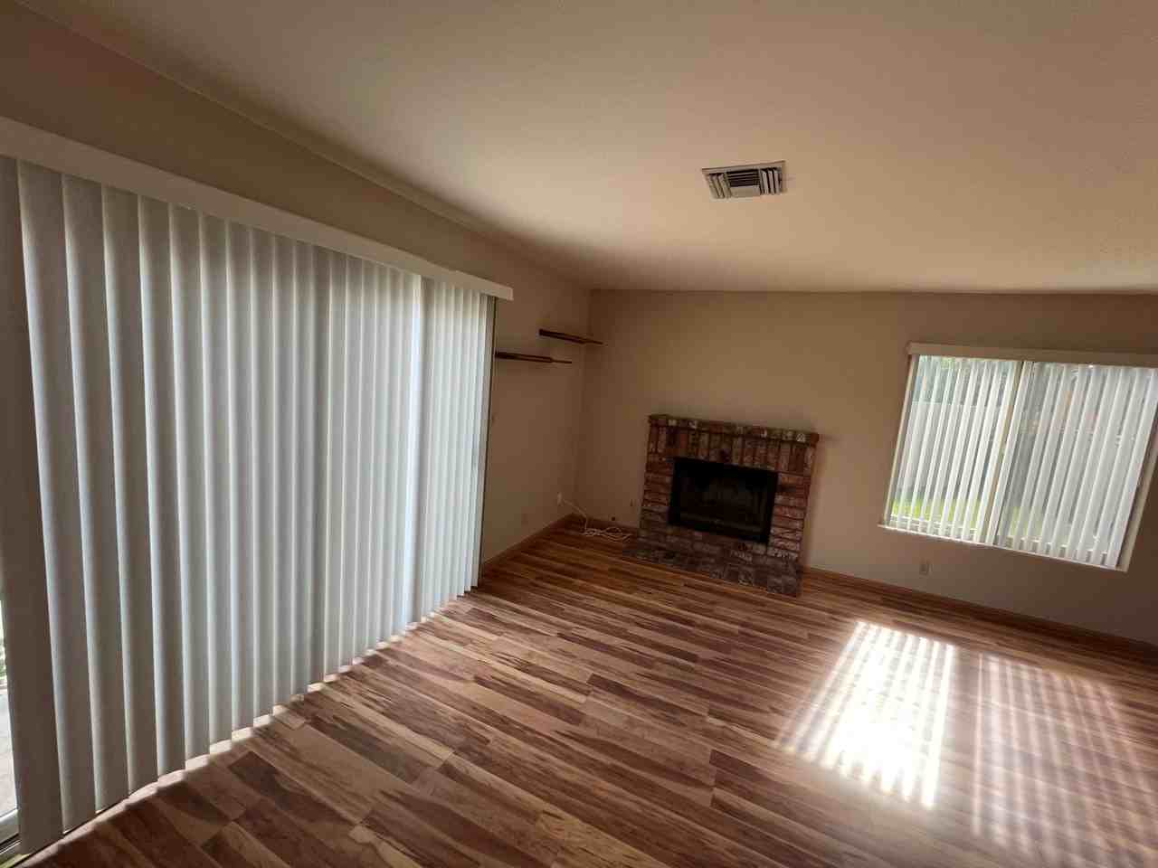 2604 Calle Elegante - Photo 4 of 26