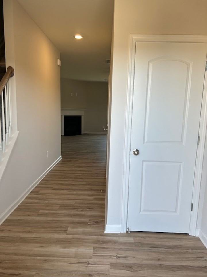 1208 Marlena Ln - Photo 4 of 40