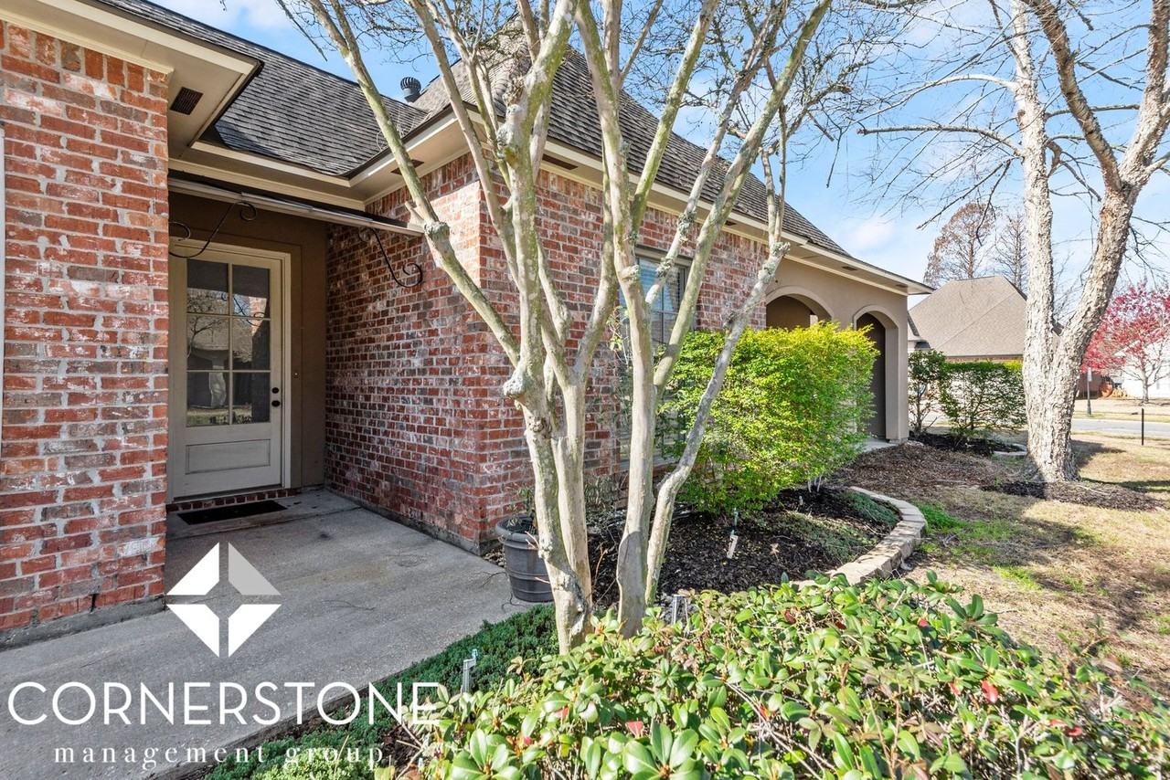 1144 Cornerstone Dr - Photo 3 of 22