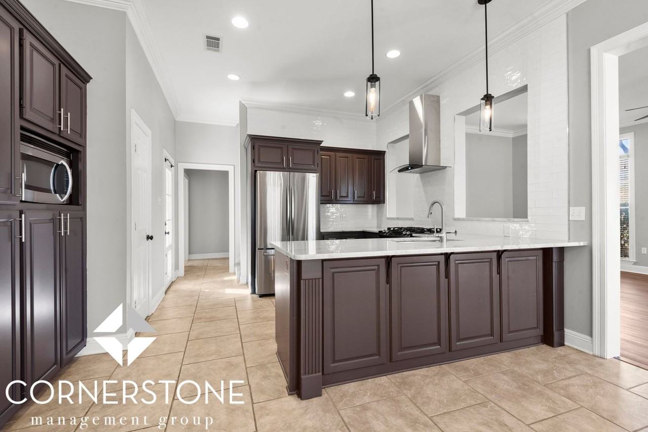 1144 Cornerstone Dr - Photo 7 of 22