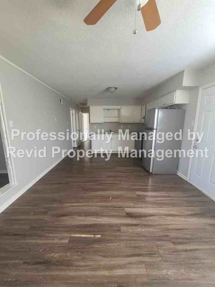 5157 Blacksmith Dr - Photo 6 of 19
