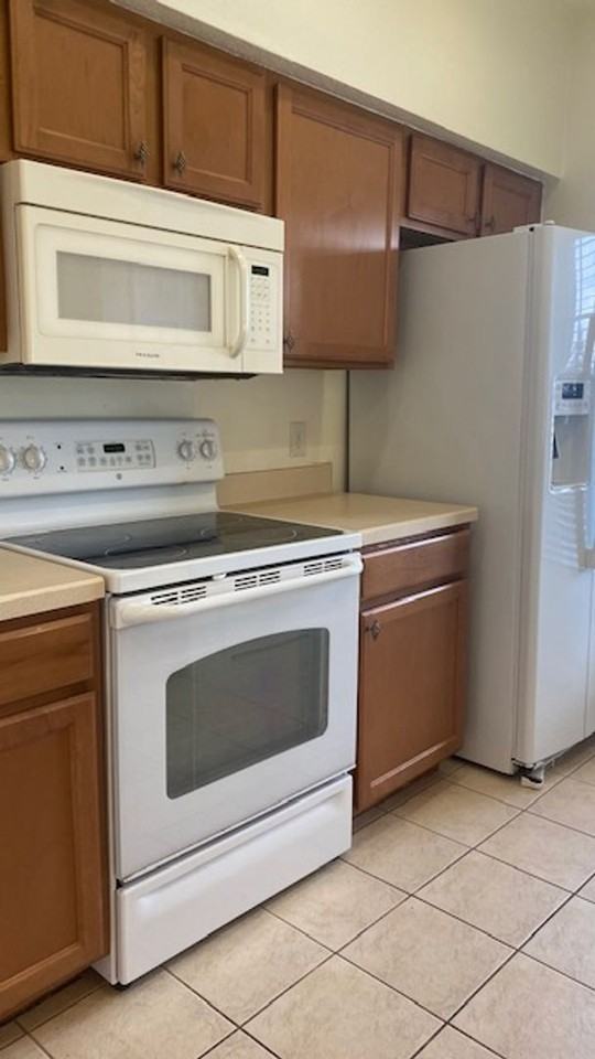 3903 45th Ter W #108 - Photo 3 of 34