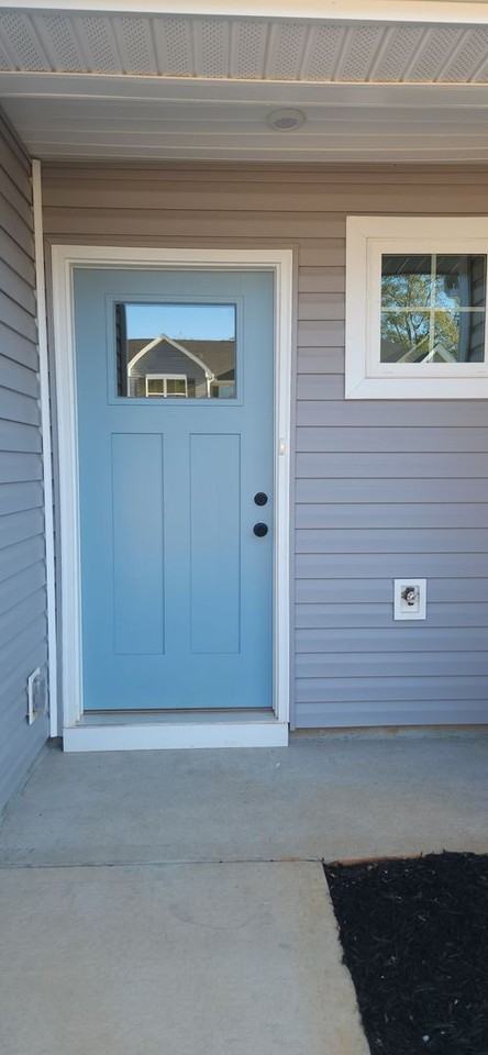142 Sarnesfield Way - Photo 2 of 30