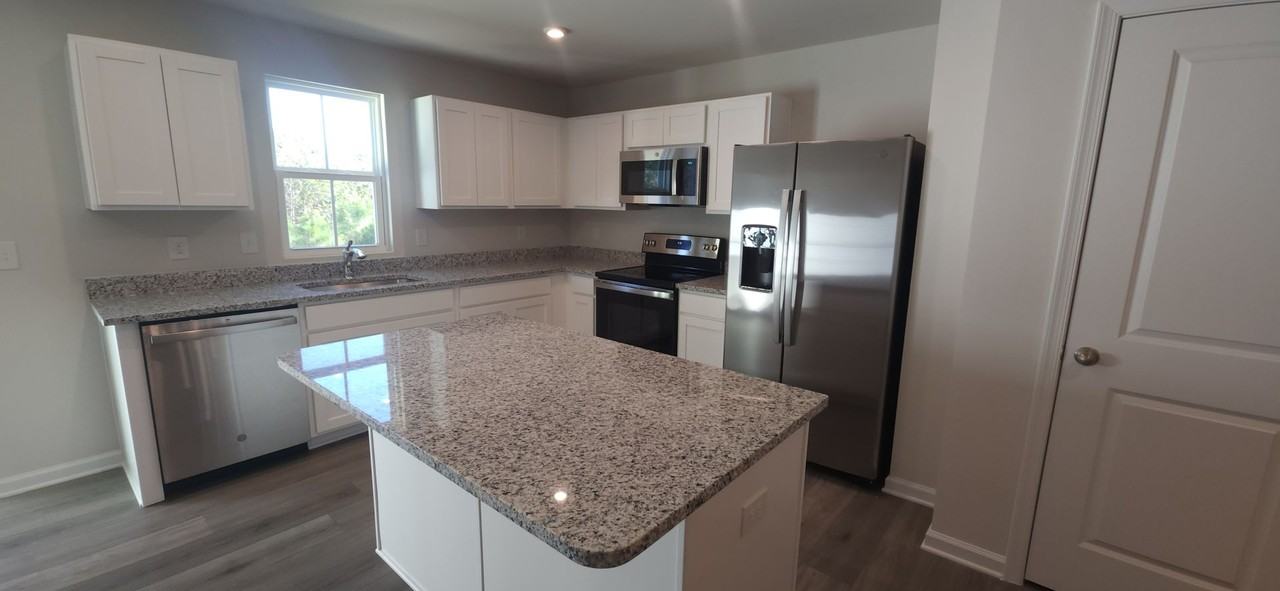 142 Sarnesfield Way - Photo 5 of 30