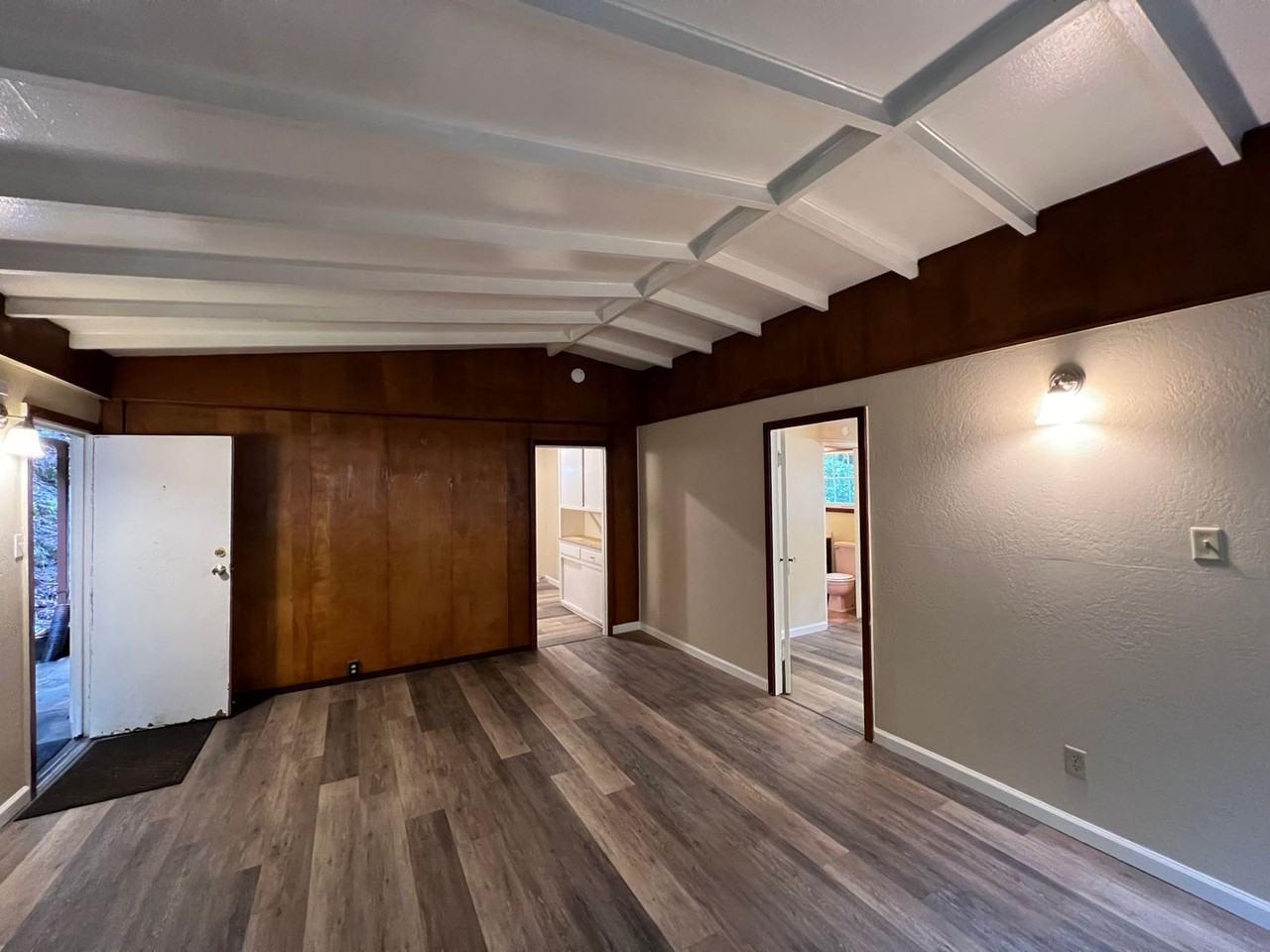 14891 Rotunda Way - Photo 5 of 23