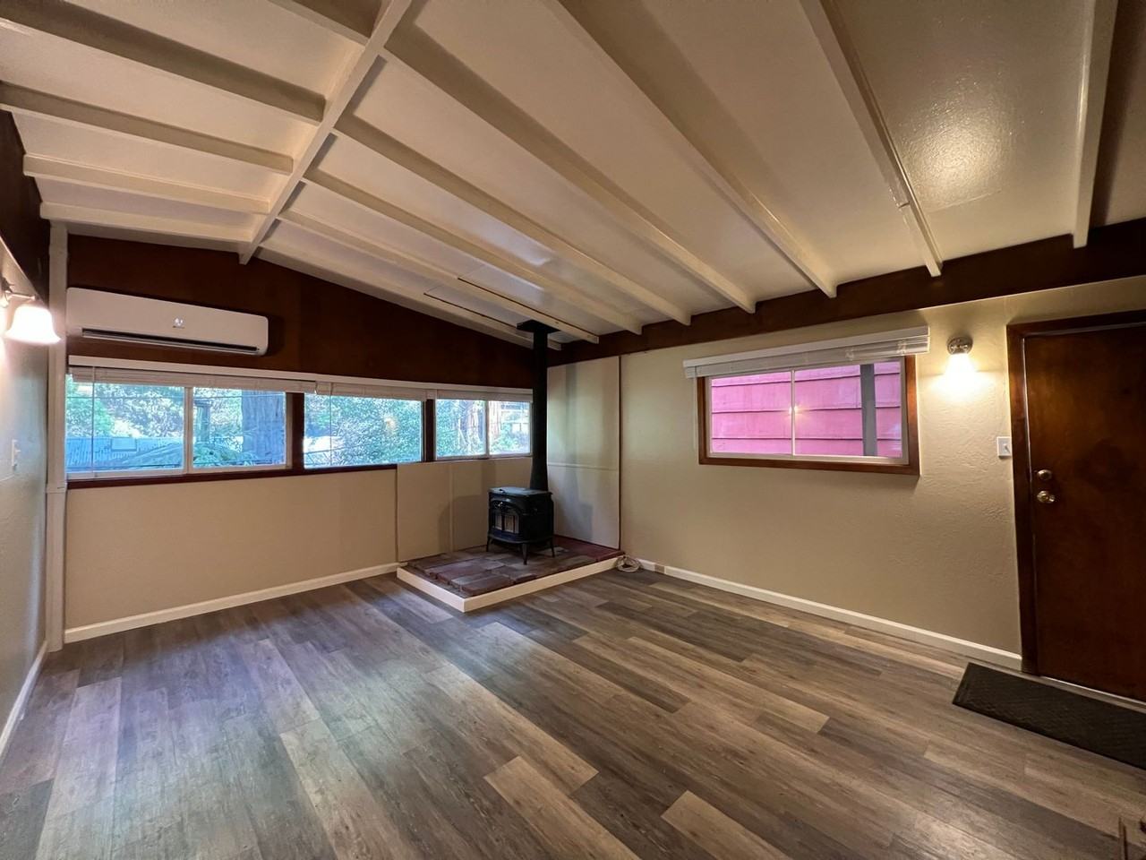 14891 Rotunda Way - Photo 7 of 23