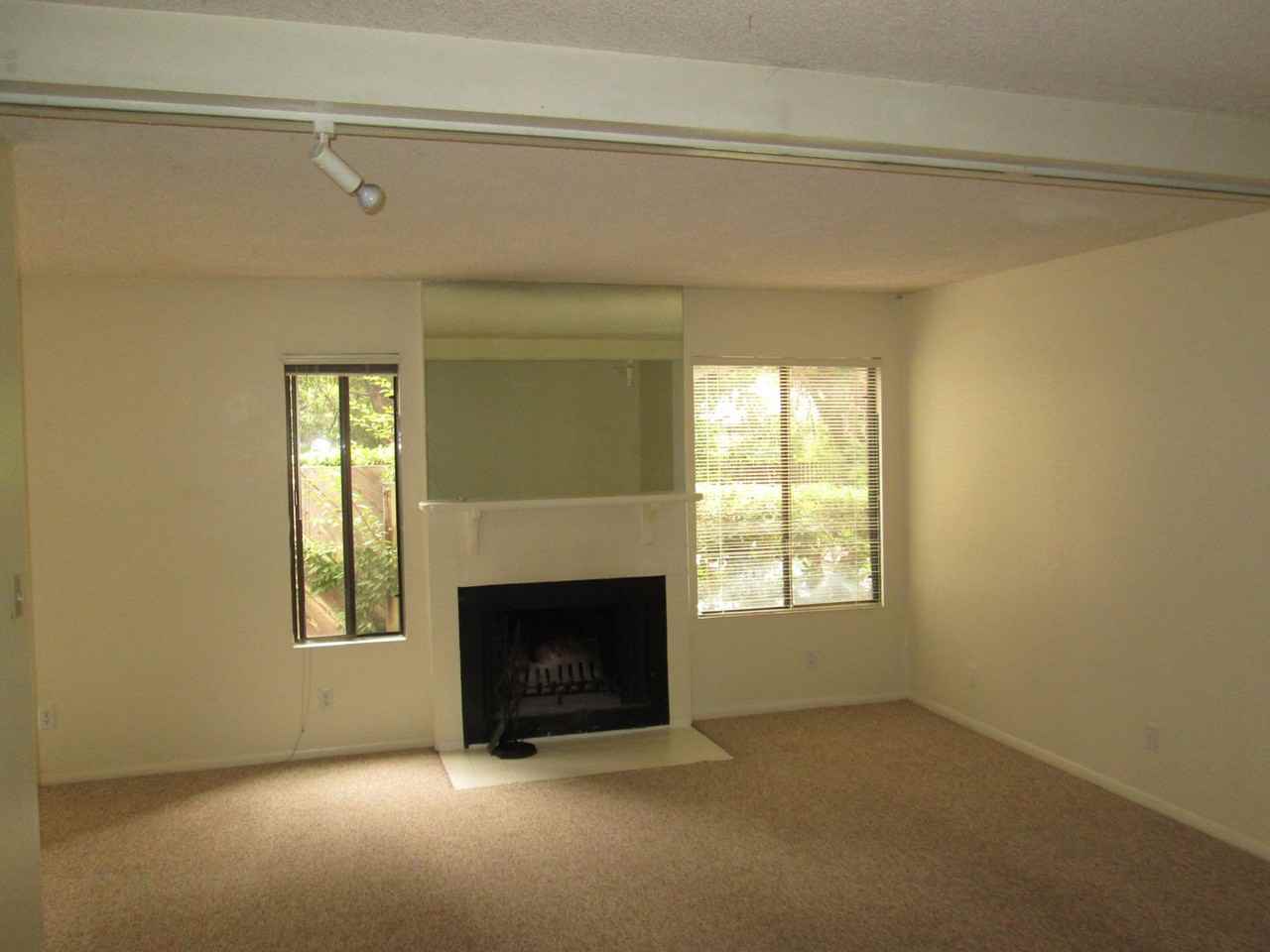 570 Peach St #32 - Photo 6 of 16