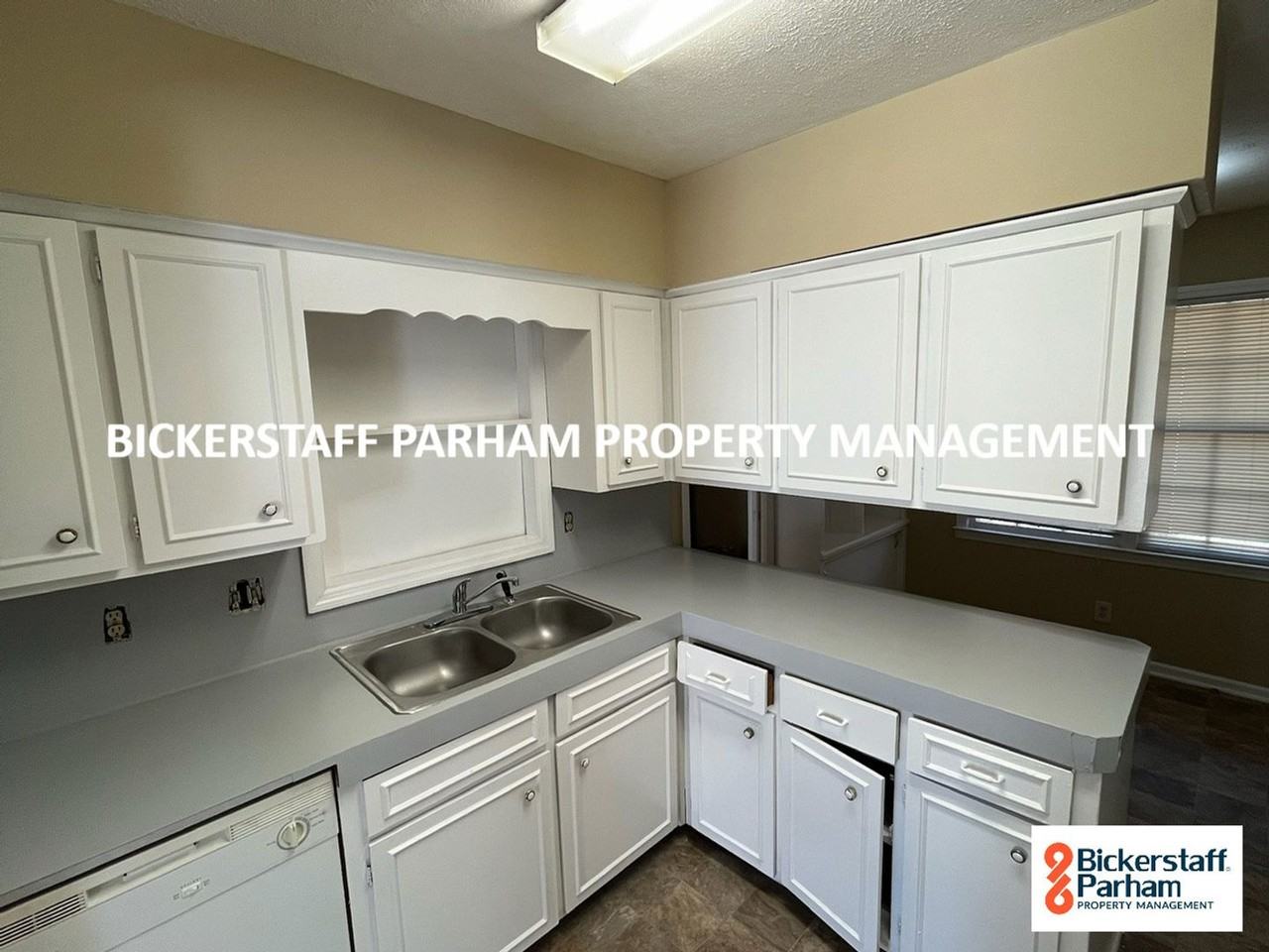 5307 Argonne Dr - Photo 5 of 35