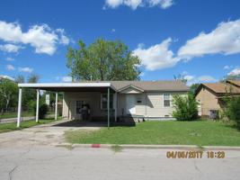 featured image of 1437 Nw Hoover Ave