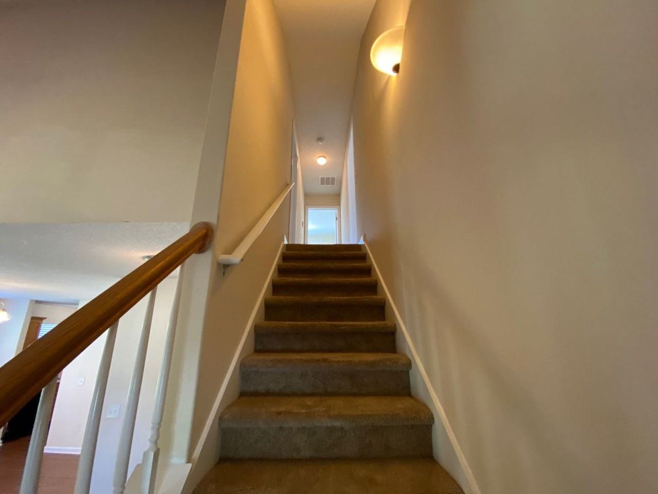 106 Bridgewater Cir - Photo 6 of 17