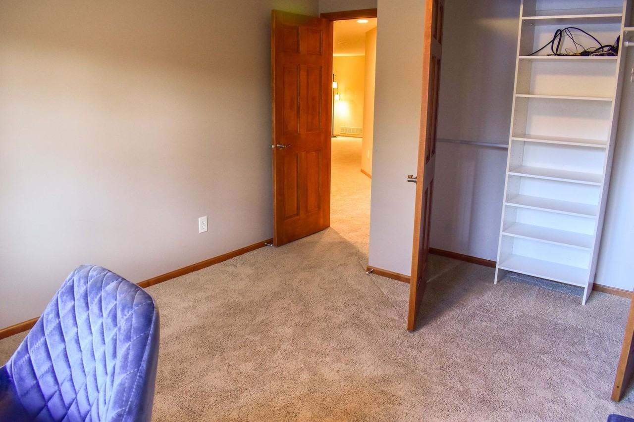 7841 Preserve Ln - Photo 2 of 25