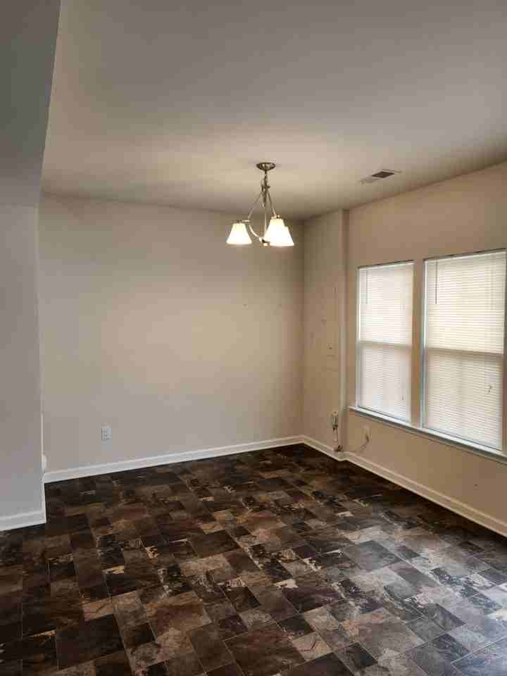 16636 Thornapple Run - Photo 5 of 18