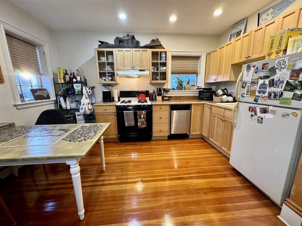 24 Grovenor Rd #3 - Photo 5 of 19