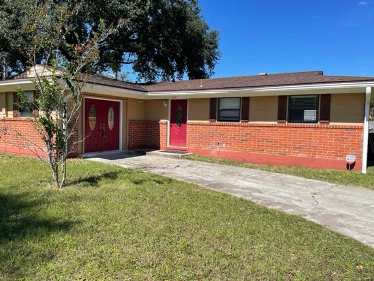 8321 Red Holly Ln, Jacksonville, FL 32221 4 Bedroom House for 1,650