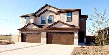 featured image of 123 Calm Water Loop