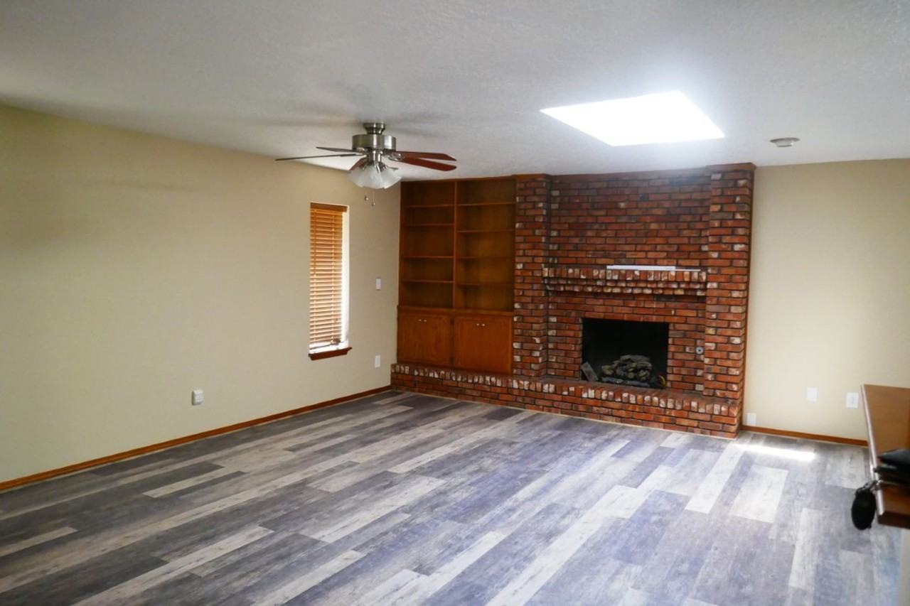 5503 Northwest Wilfred Drive - Photo 6 of 24