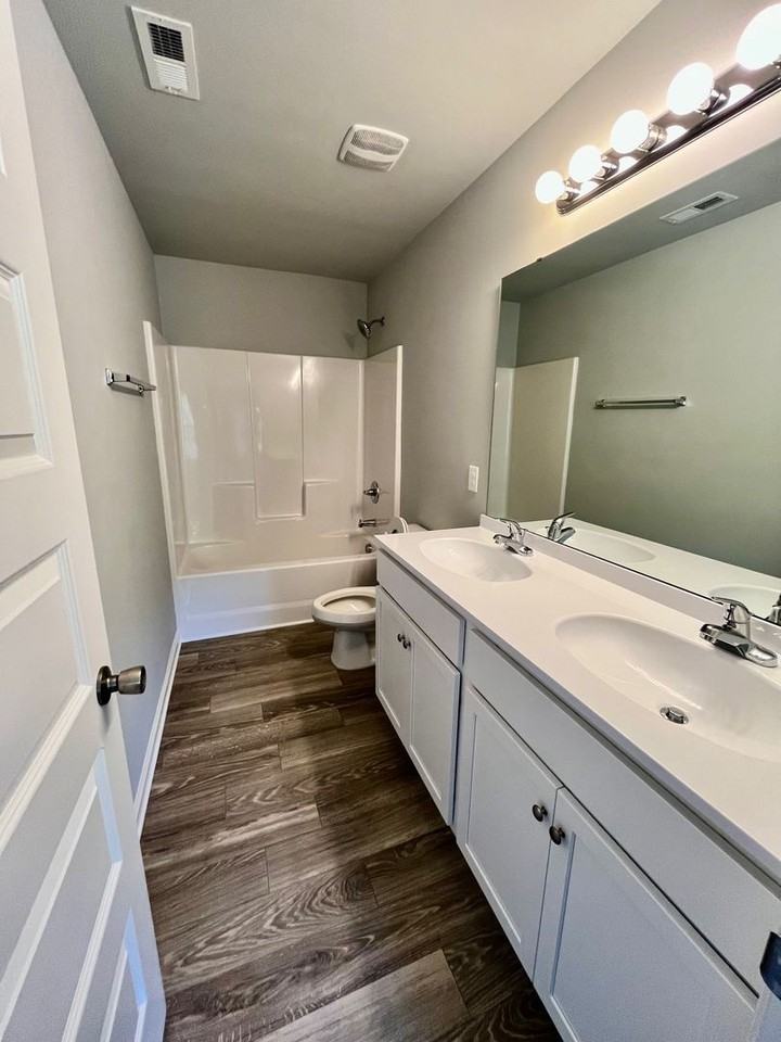 168 Buckhorn Ave - Photo 6 of 9