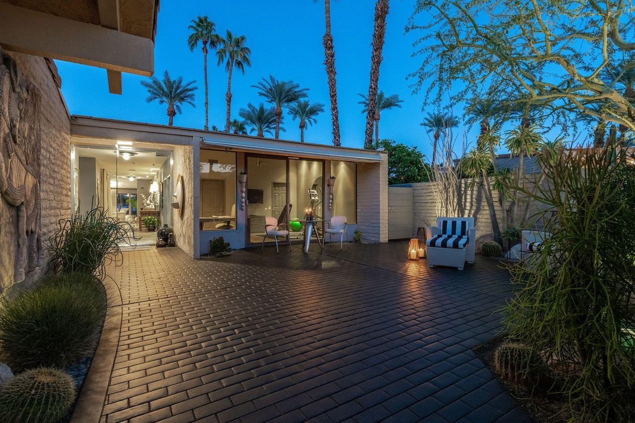 44814 Del Dios Cir - Photo 2 of 21