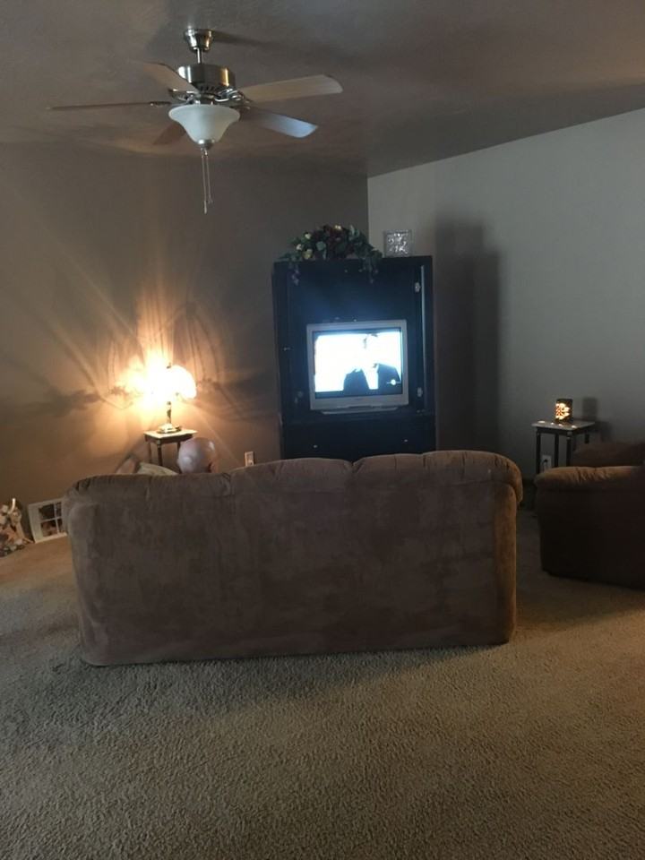 490 N 2480 W - Photo 7 of 11