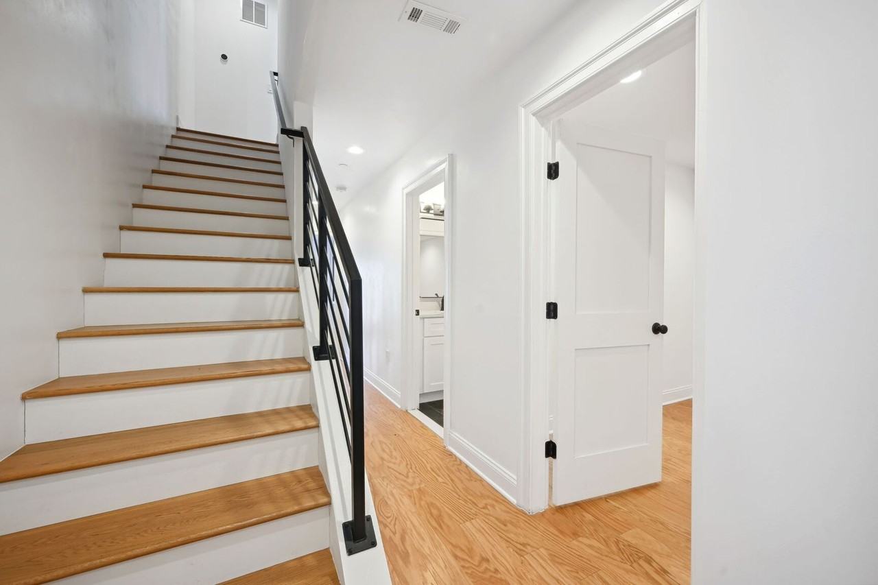 1315 Trinidad Ave Ne #1 - Photo 3 of 25