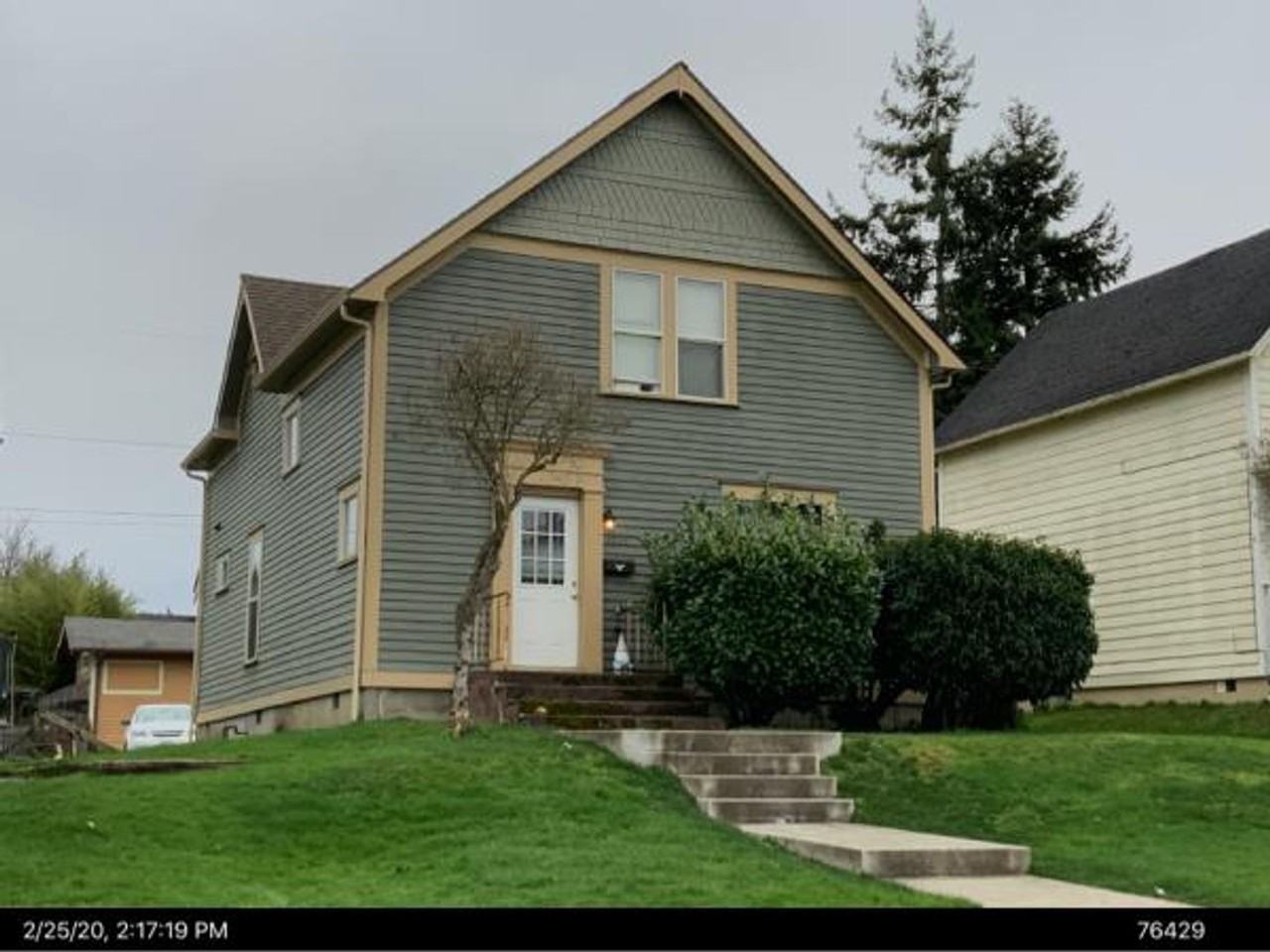 1524 Iron St - Photo 2 of 3