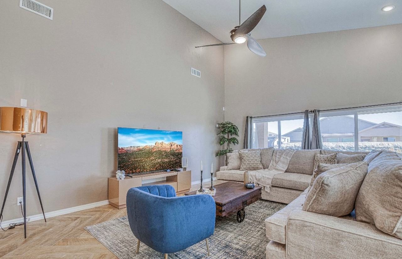 2816 Sammy Cervantes St - Photo 5 of 50