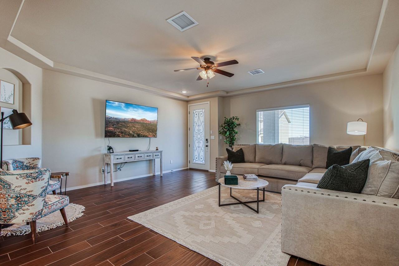 7400 Eagle Vista Dr - Photo 4 of 50