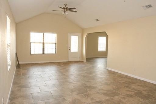 1000 N Eva Ave - Photo 4 of 8