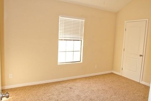 1000 N Eva Ave - Photo 6 of 8