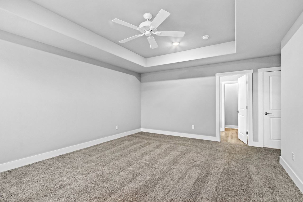 210 Citation St - Photo 3 of 29