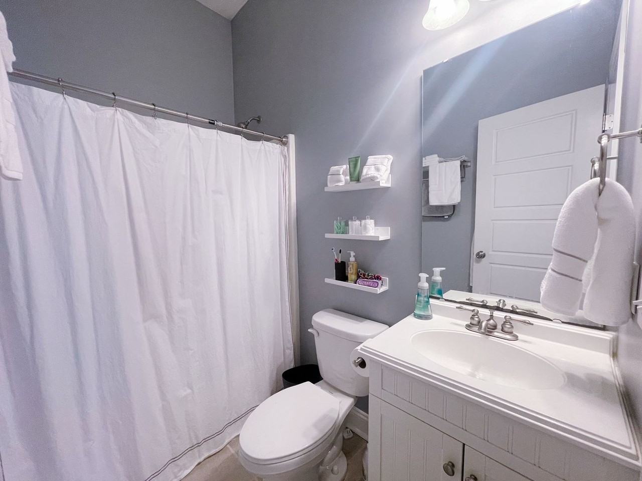 218 Hargrove St - Photo 7 of 10
