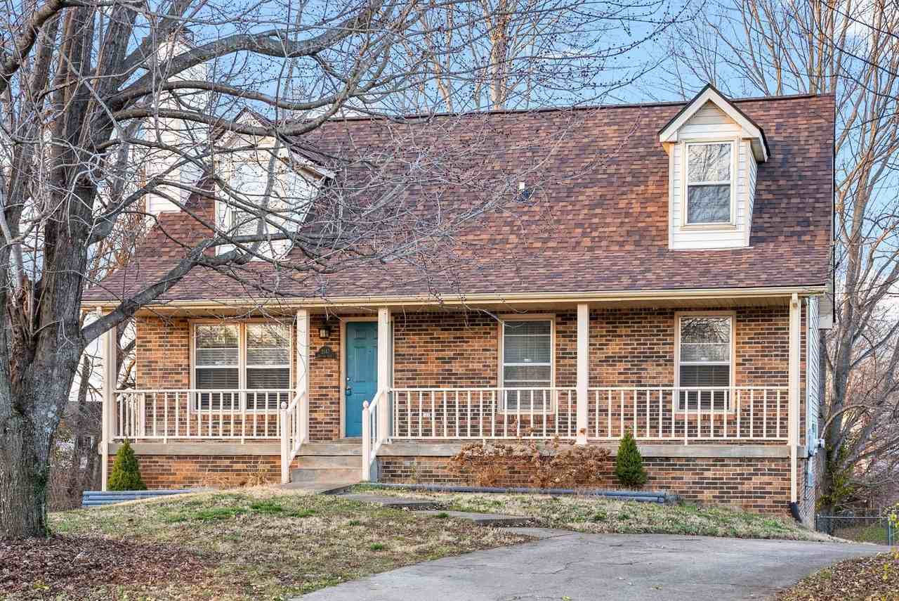 2147 Bauling Ln - Photo 2 of 31