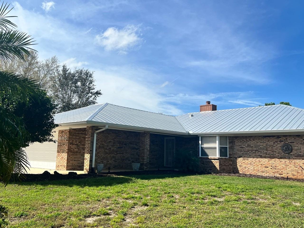 6315 Oleander Ave - Photo 3 of 50