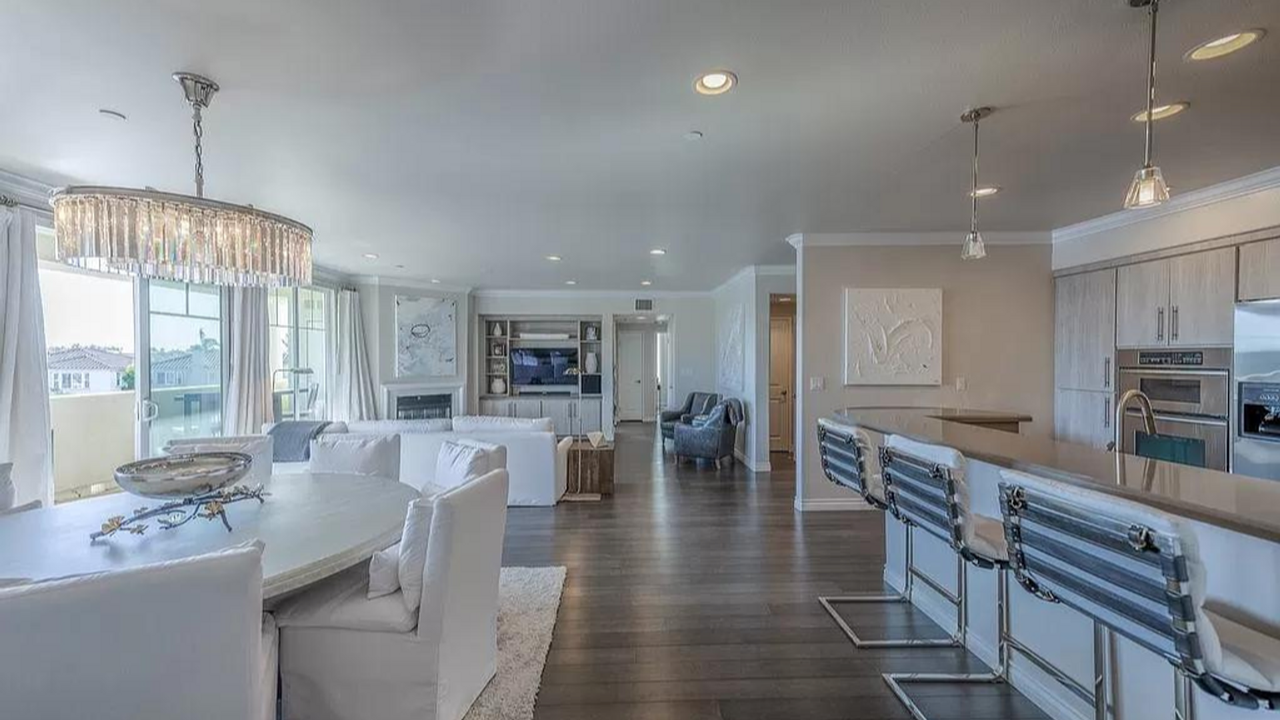 4346 Tradewinds Dr - Photo 7 of 34