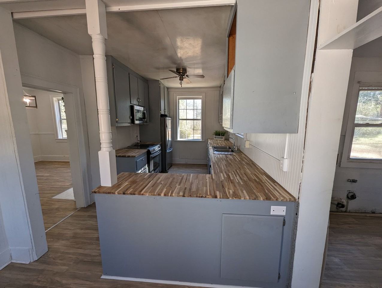 225 Oak Hill Rd - Photo 2 of 13