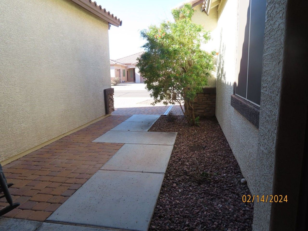 4907 S Leisure Way - Photo 3 of 17