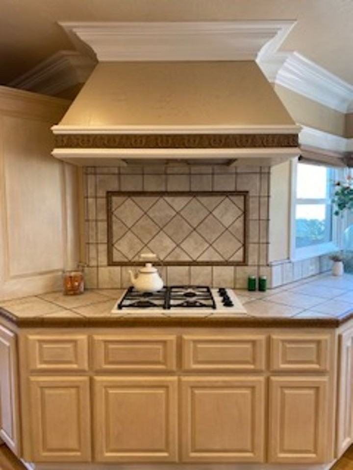 1420 W Kaweah Ave - Photo 3 of 20