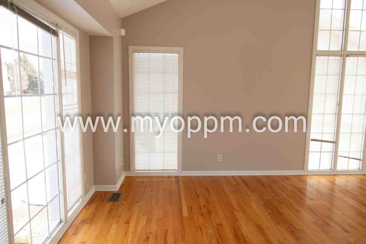 12927 Ogden St - Photo 6 of 33